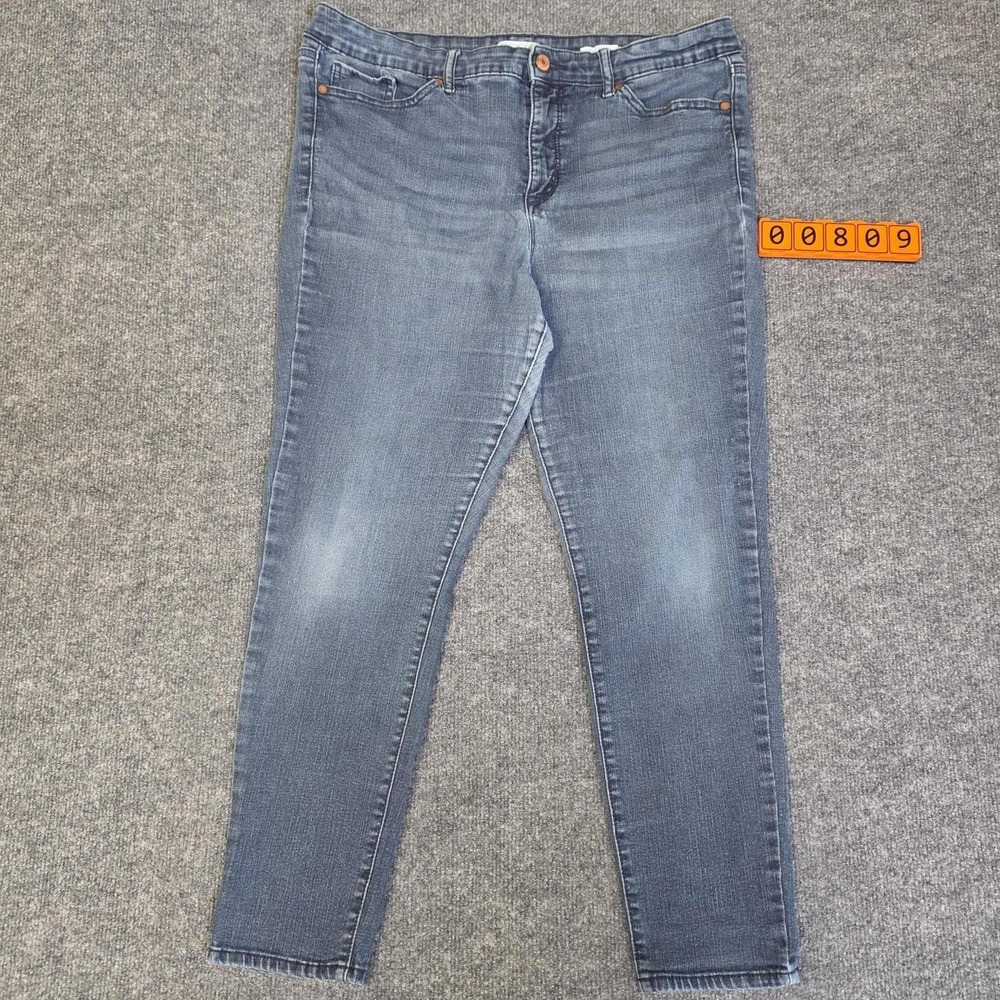 Sofia Jeans by Sofia Vergara Skinny Ankle Jeans in size 16